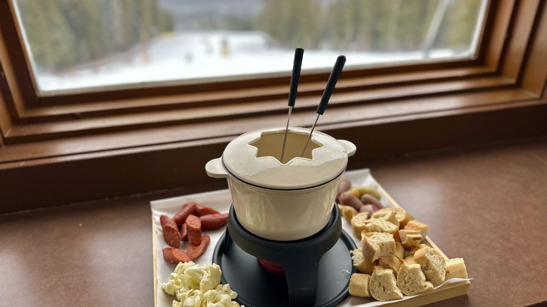 A fondue lunch at Breckenridge Resort. Photo: Courtesy of JP Douvalakis/Breckenridge Resort