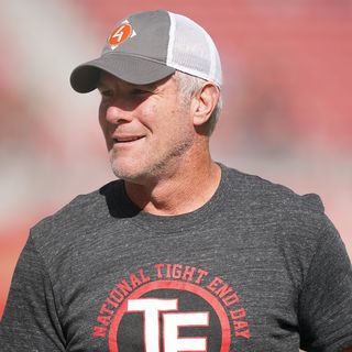 Brett Favre: Texts show former NFL QB wanted welfare funds for football  facility