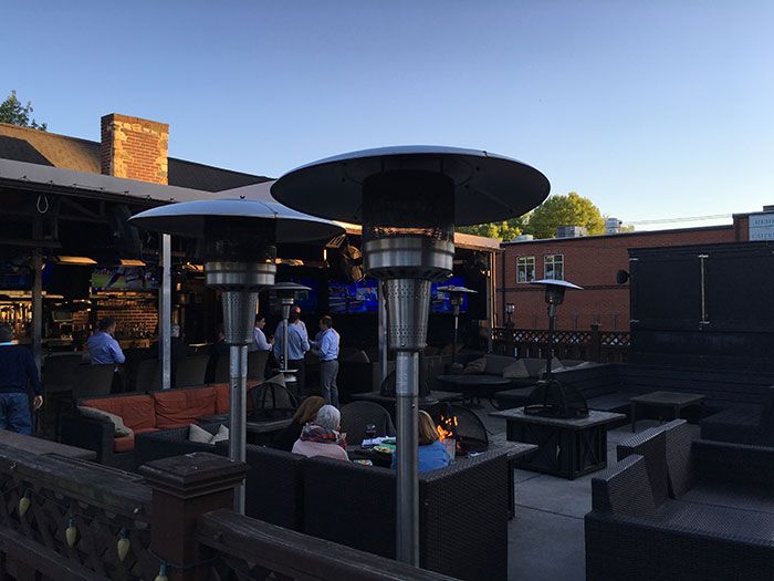 Selwyn Avenue Pub is unapologetically oldschool, and that’s cool with