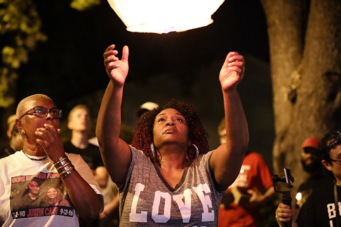 Vivian Carr, Justin Carr's mother, releases a latern on the anniversary of Keith Scott's killing, September 20, 2017
