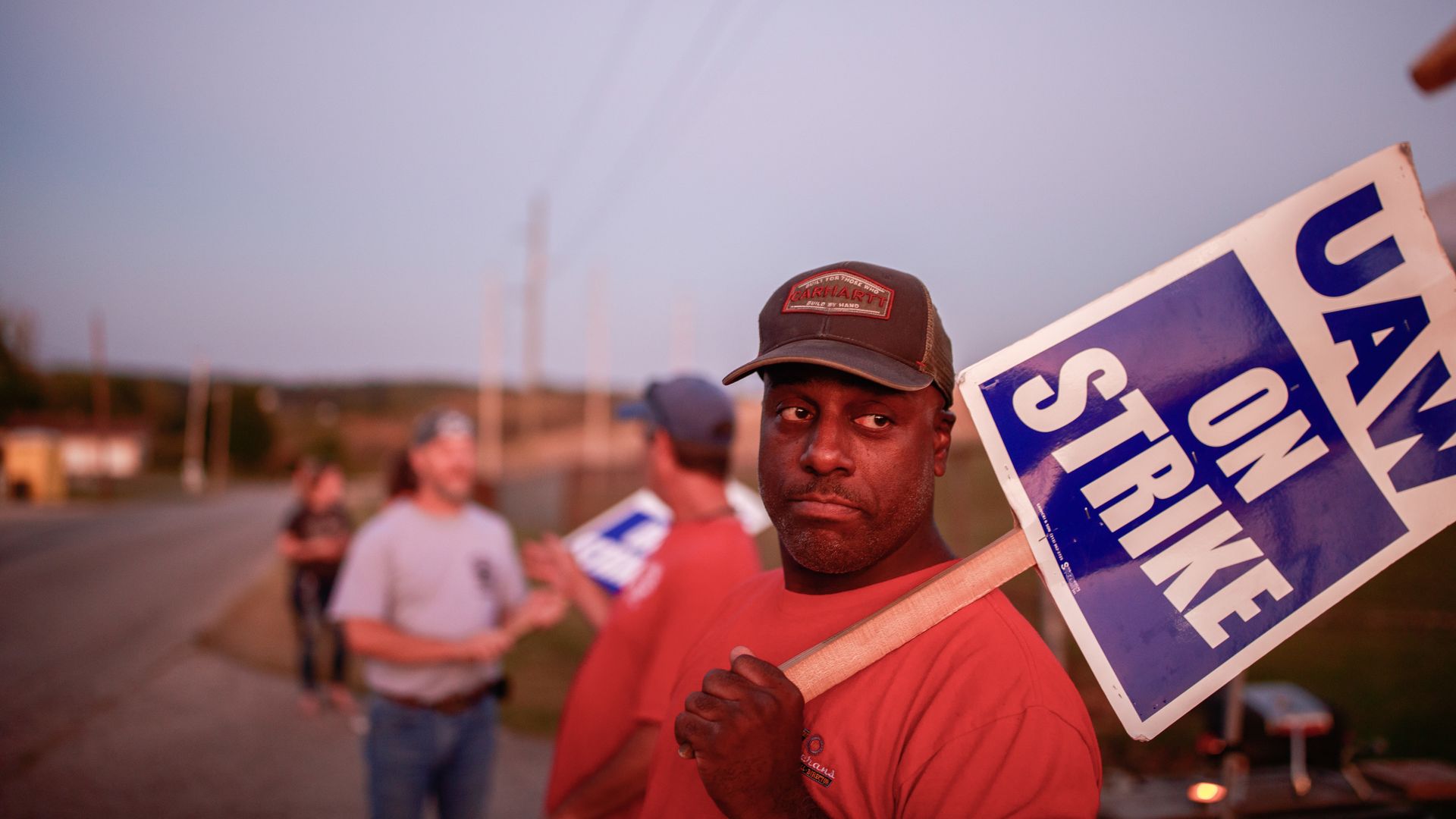 Workers from United Auto Workers Local 440 picket outside the General Motors