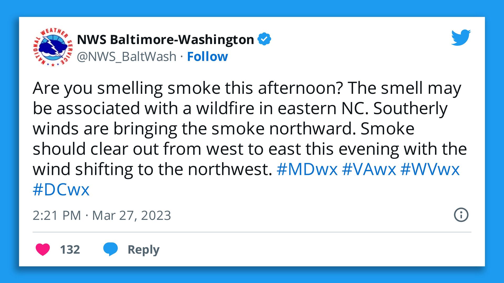 A National Weather Service tweet that says smoke smell may be linked to a wildfire in eastern North Carolina