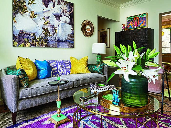 1121 Myrtle Ave #27. living room