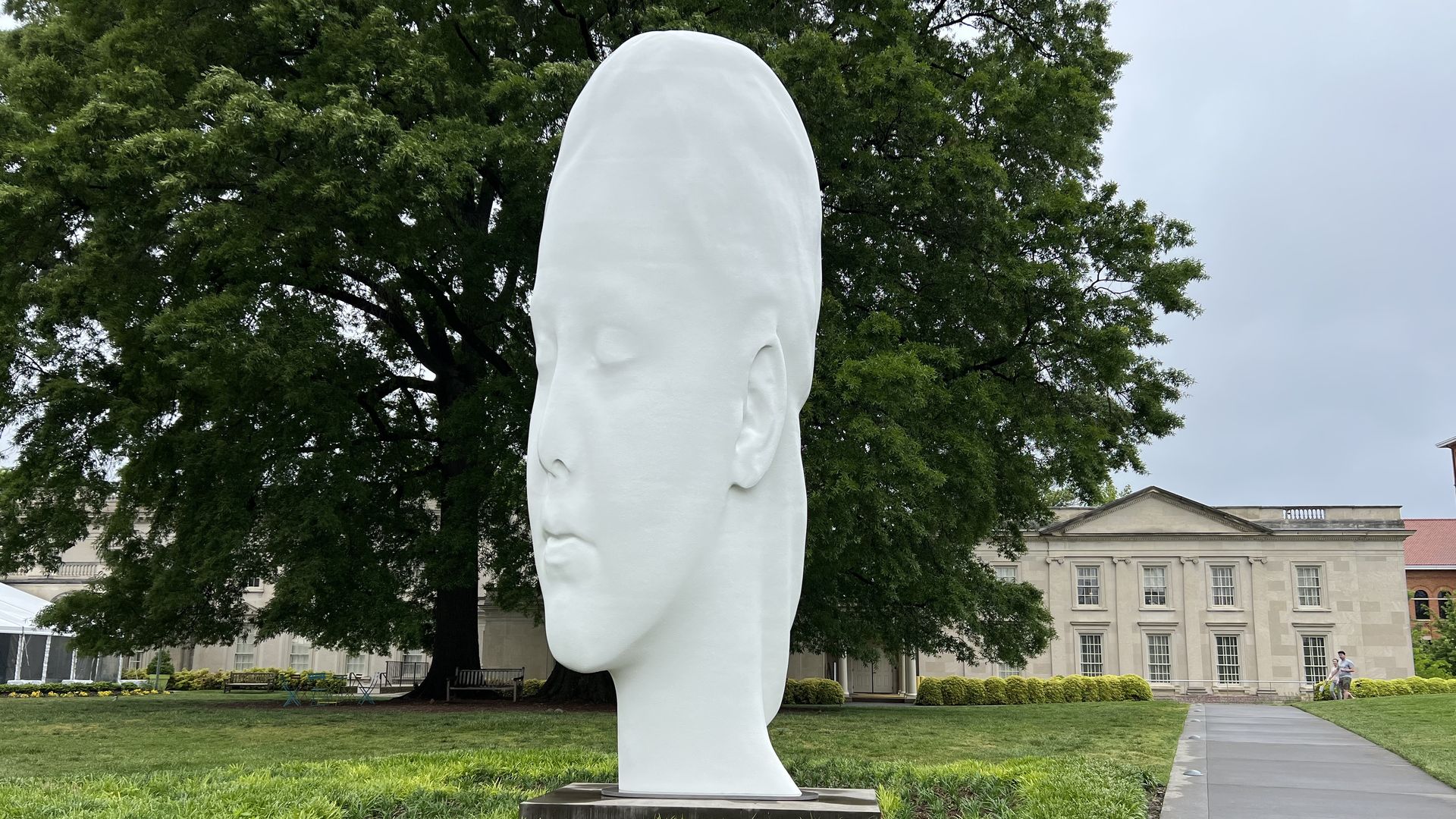 A sculpture of a girl's profile on the grounds of the Virginia Museum of Fine Arts in Richmond 