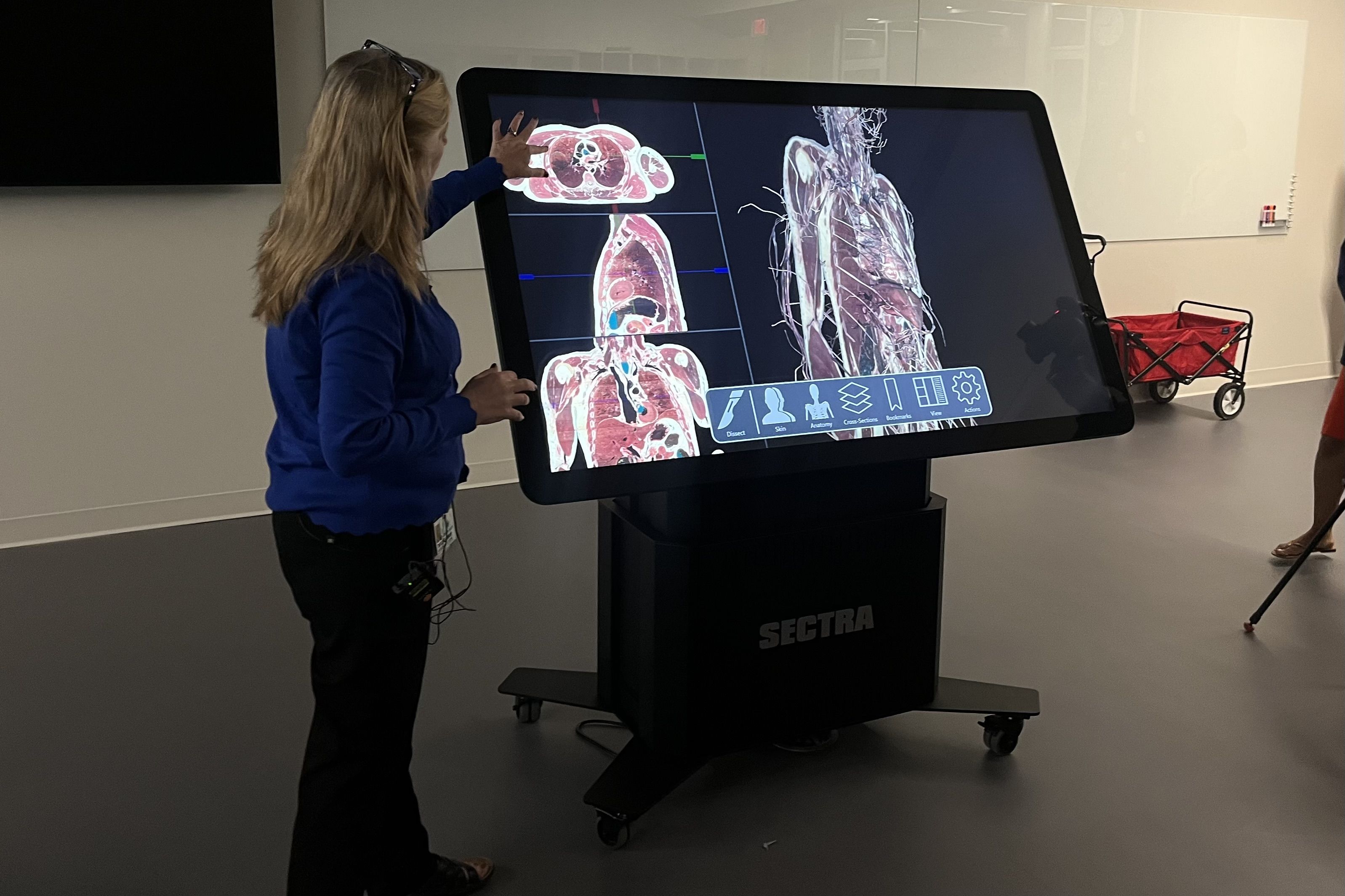 A professor demonstrates a Spectra Table