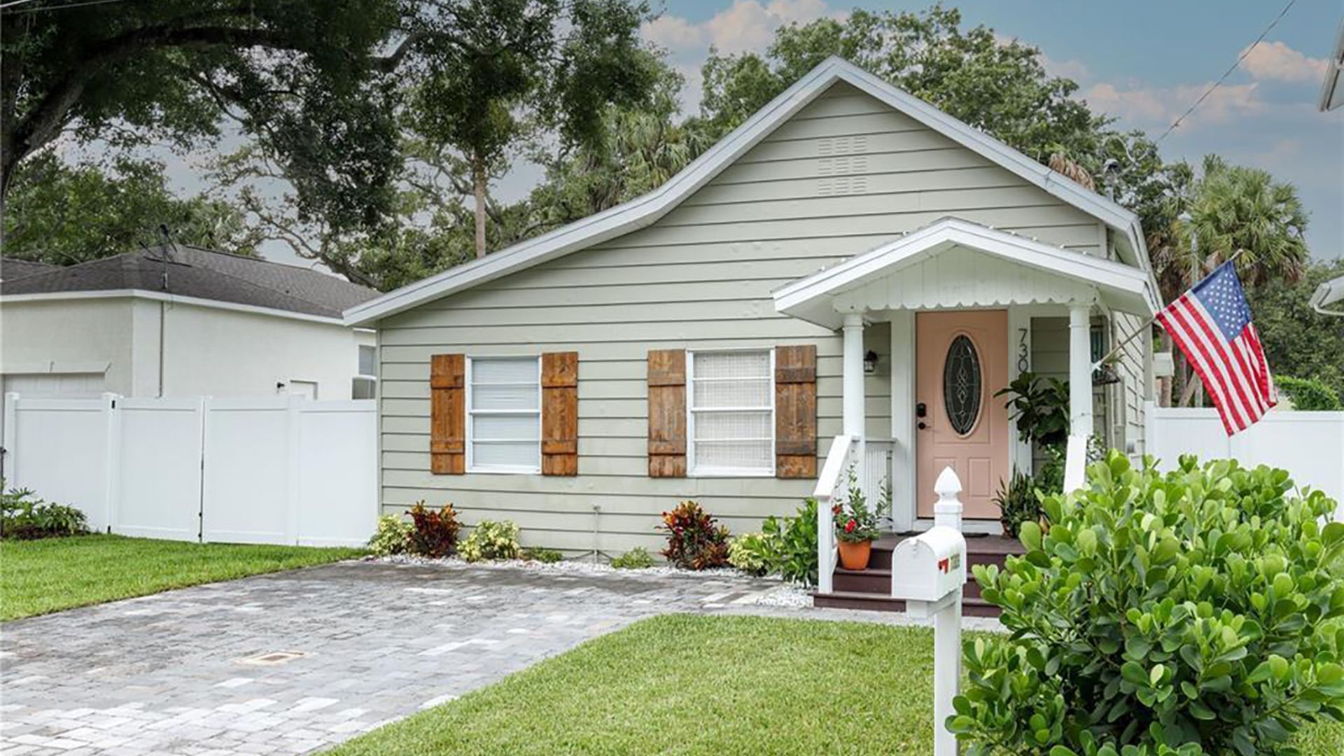 Deals 4 houses for sale in Tampa Bay under 300K Axios Tampa Bay