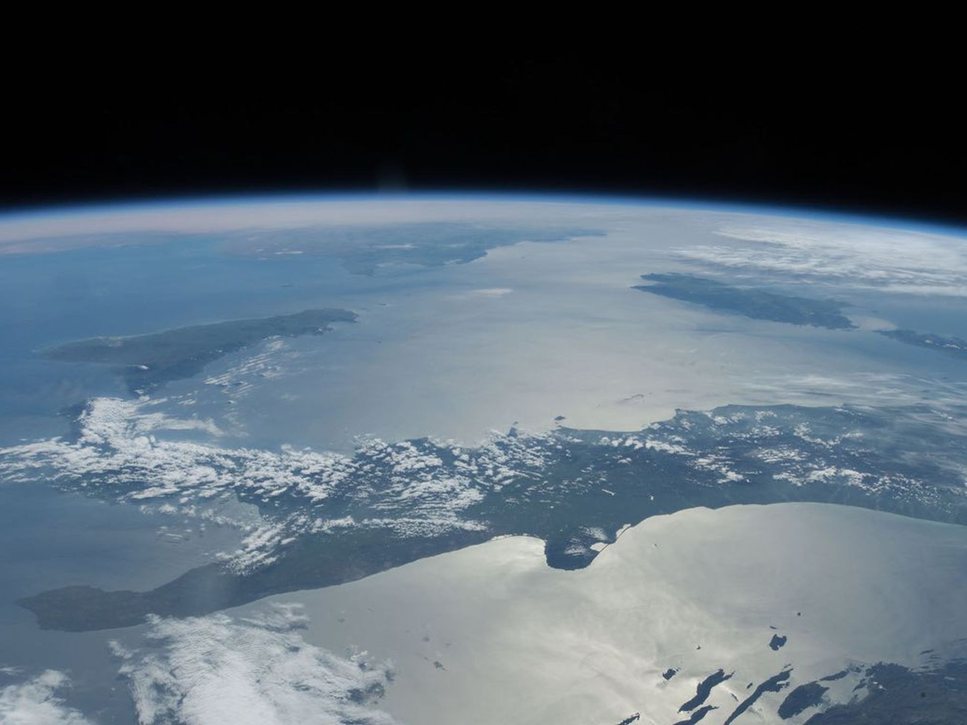 Scientists develop a fingerprint of Earth from space, image size:1920x1440