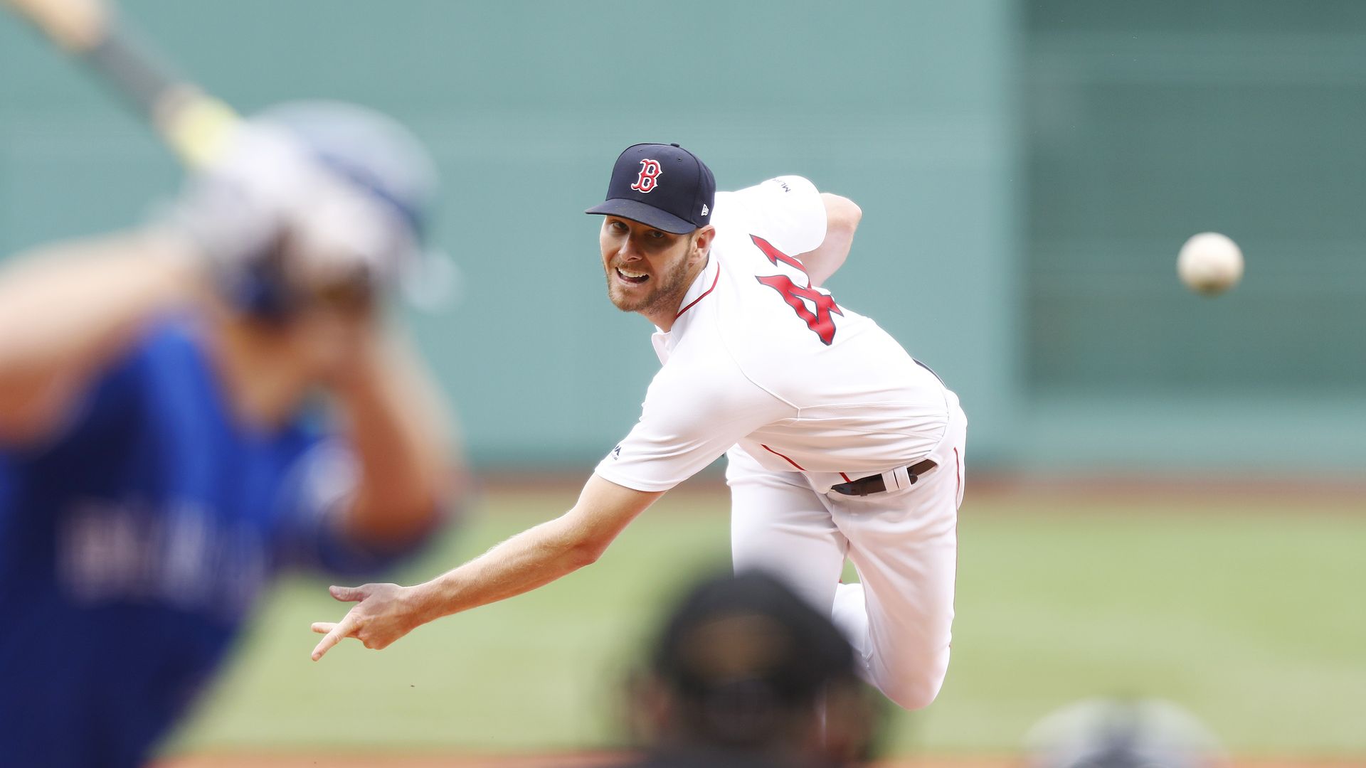 Chris Sale throwing a pitch