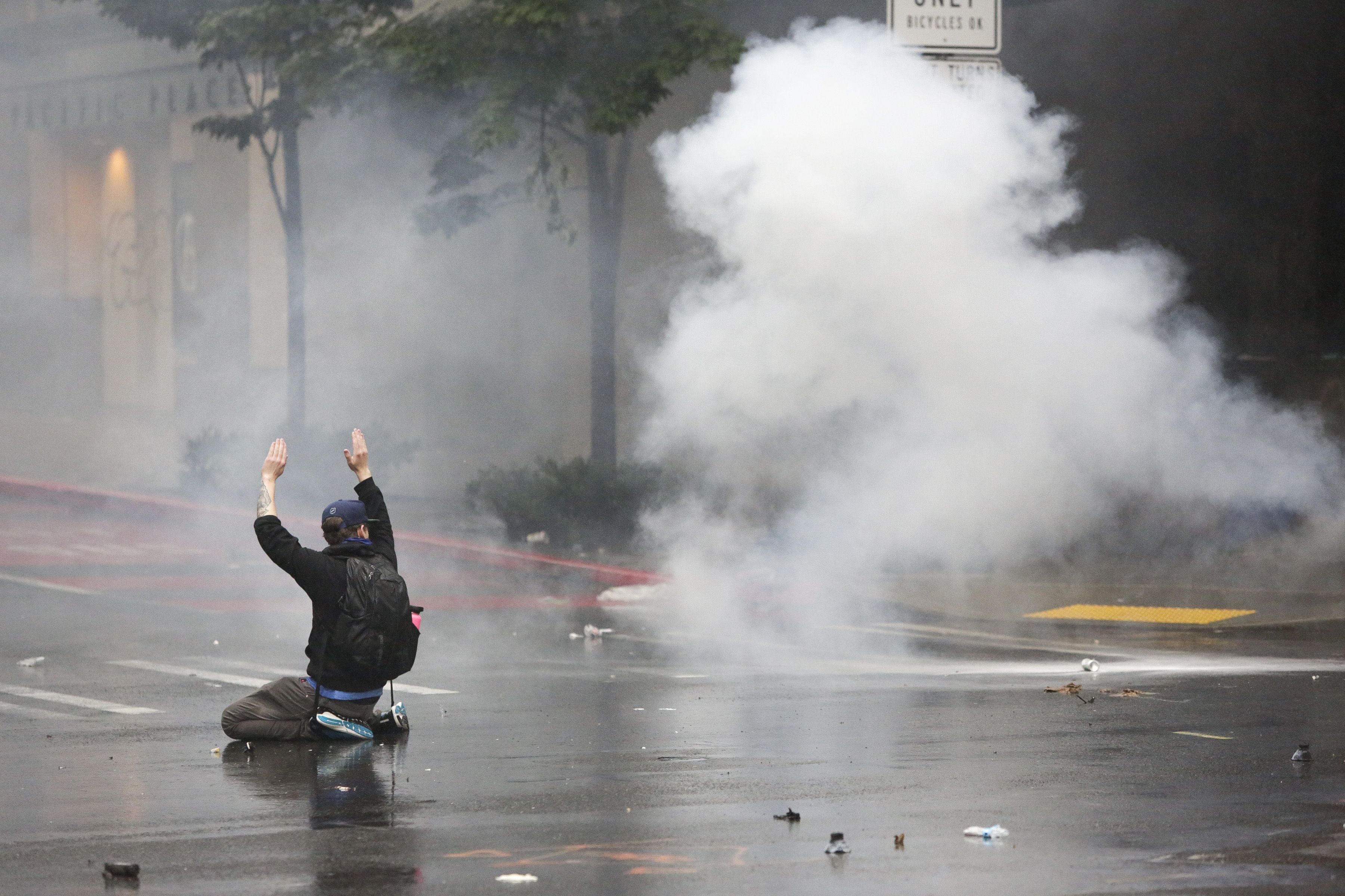 Seattle mayor bans use of tear gas on protesters for 30 days