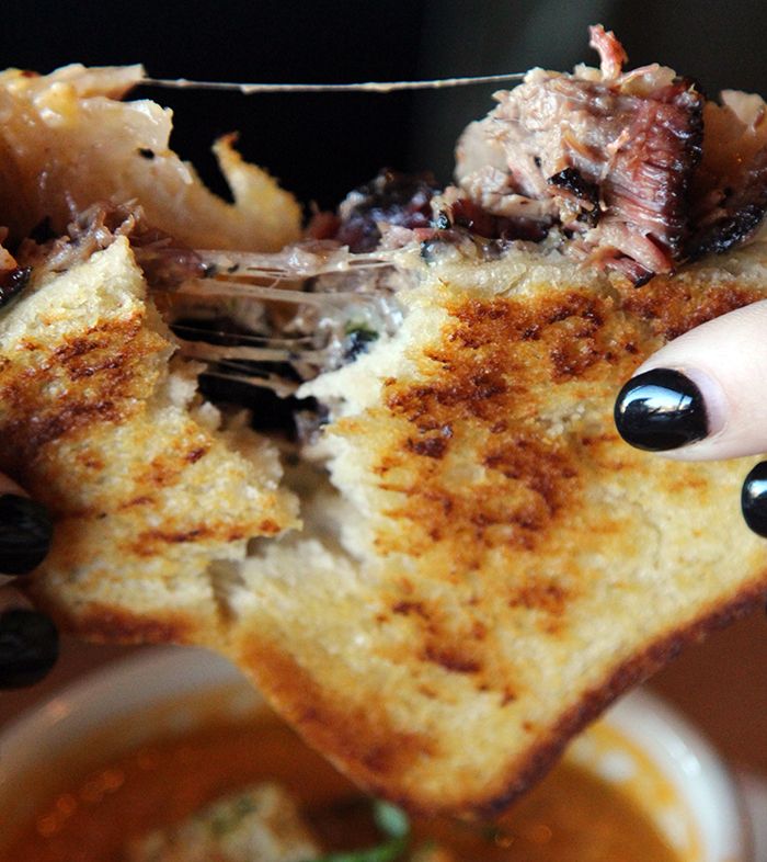 grilled-cheese-midwood-smokehouse