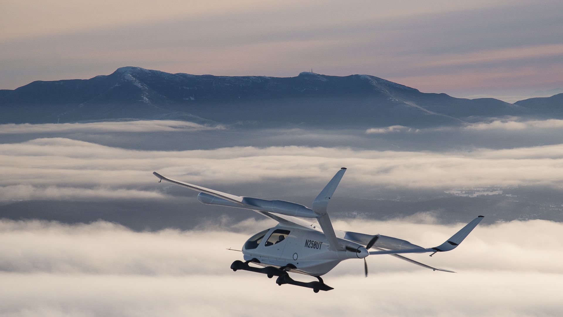 A Beta Technologies' ALIA aircraft