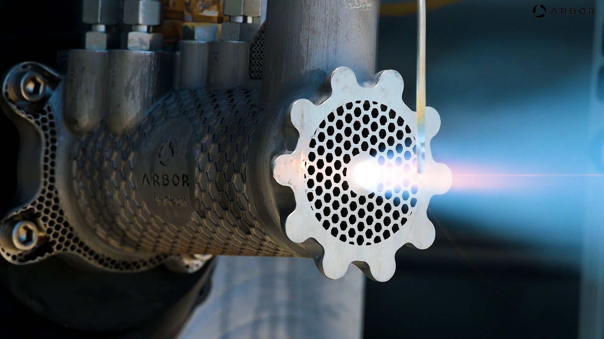 An engine from startup Arbor that combusts waste biomass and produces CO2, which is then captured and stored