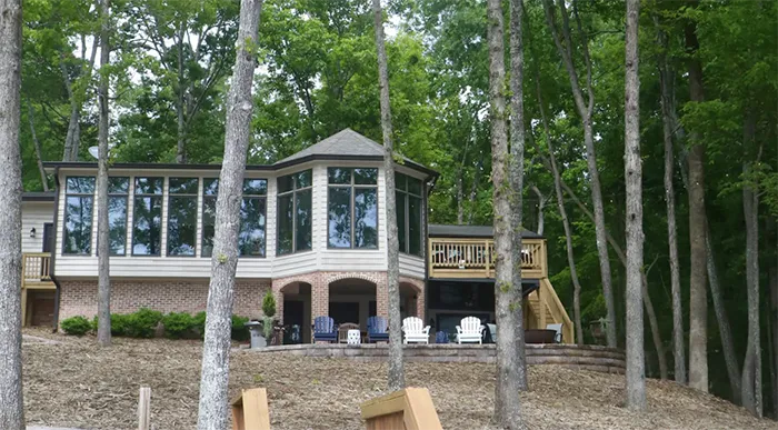 Luxury Waterfront Secluded