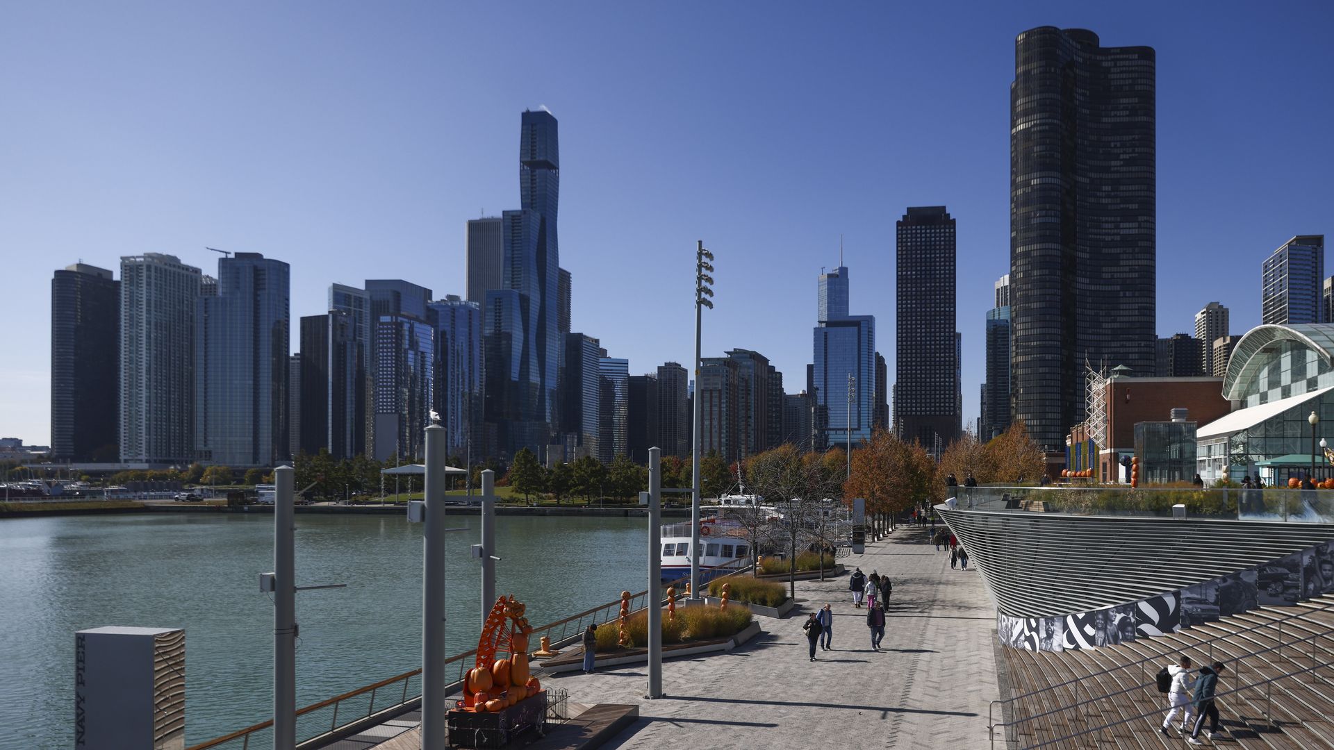 A view from Navy Pier on Michingan Lake and Chicago skyline in Illinois