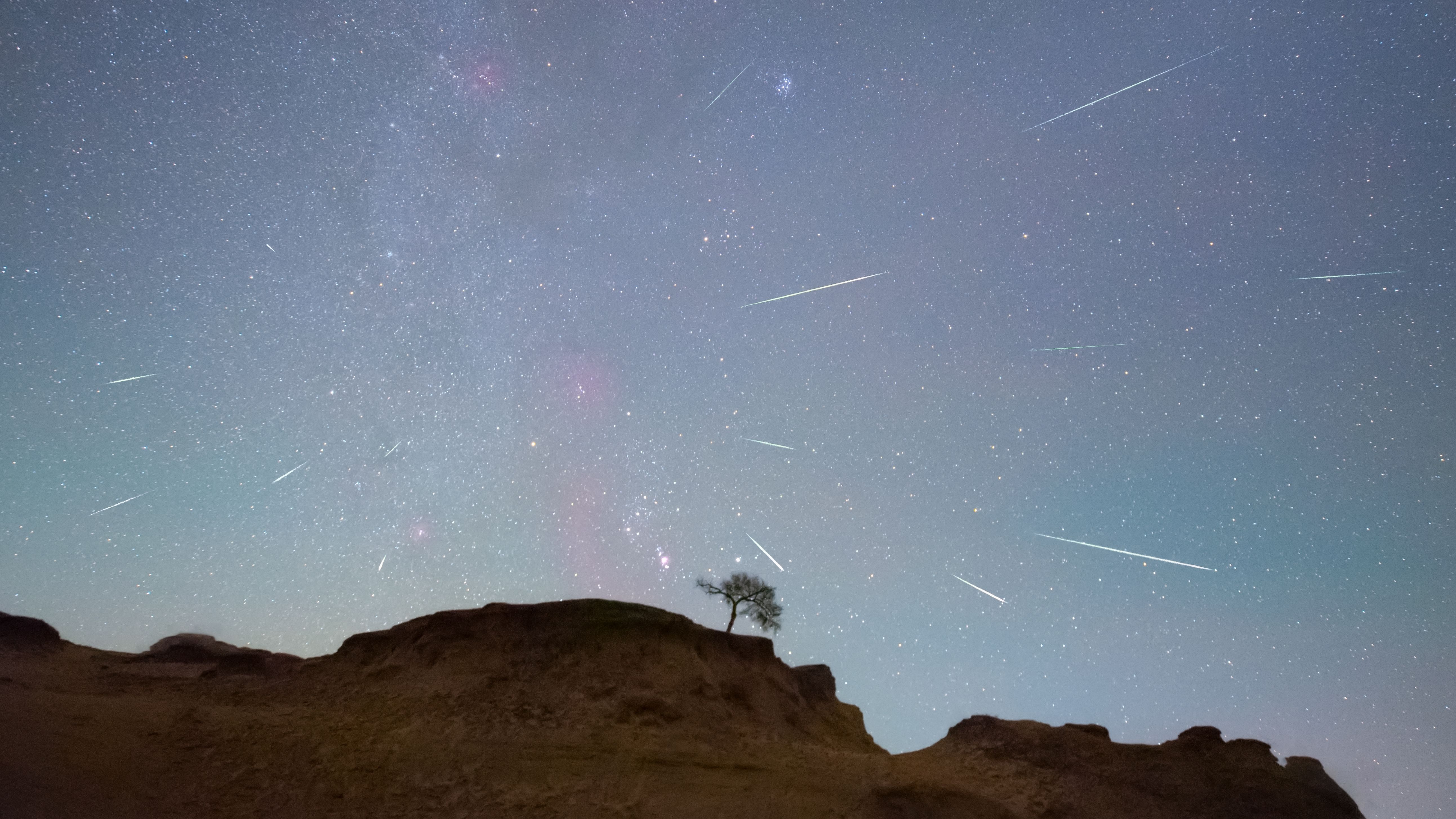 The Orionids meteor shower seen from Daqing City, China, in 2020. Photo: Costfoto/Future Publishing via Getty Images