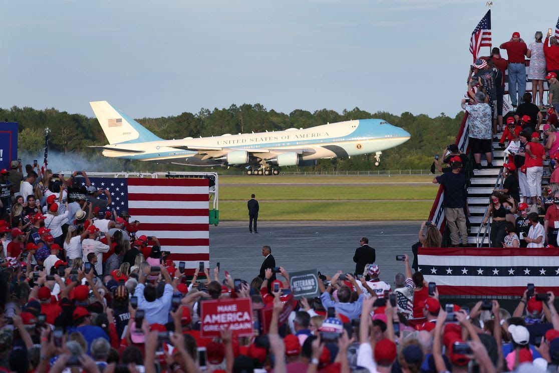 Air Force One arrives in Jacksonville on Thursday. Photo: Joe Raedle/Getty Images