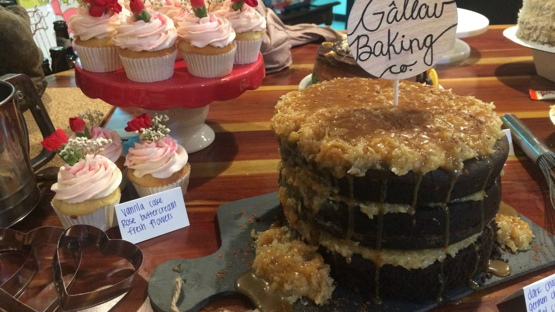 gateau baking company header