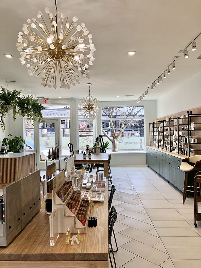 Selenite Beauty interior