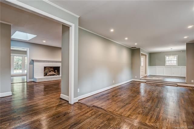 1400 Cavendish Court open floor plan