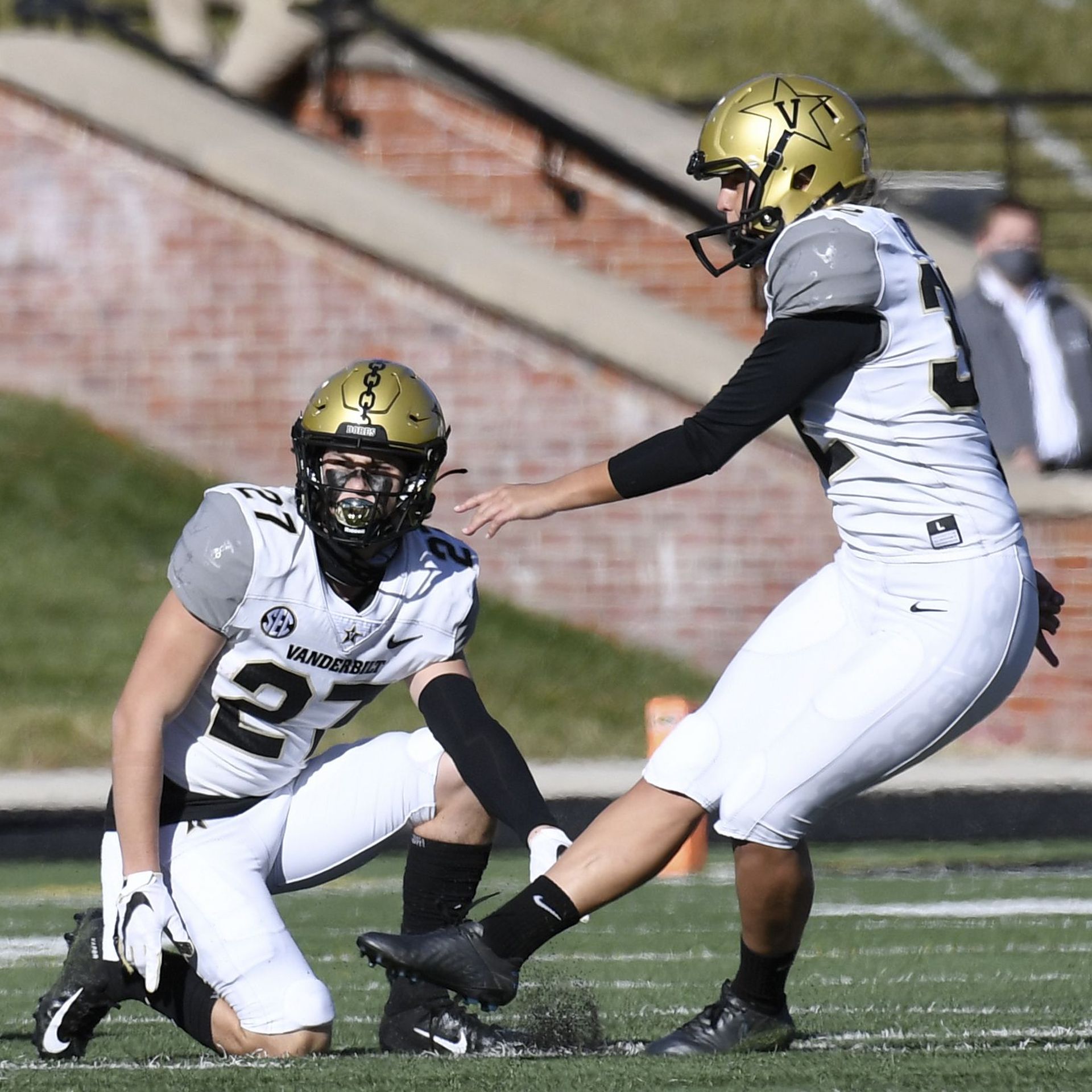 Vanderbilt's national title is 'behind us' as preseason practice