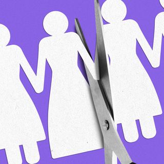 Latest wedding trend: Smaller entourages