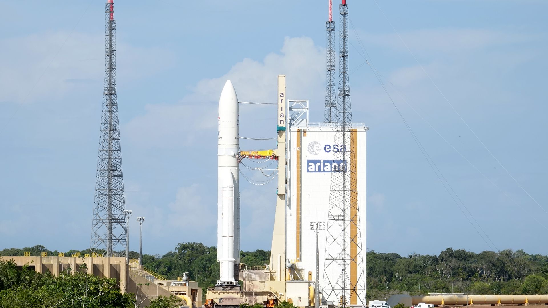 The Ariane 5 launch vehicle with the BepiColombo space probe on board is about to launch at the Kourou spaceport.