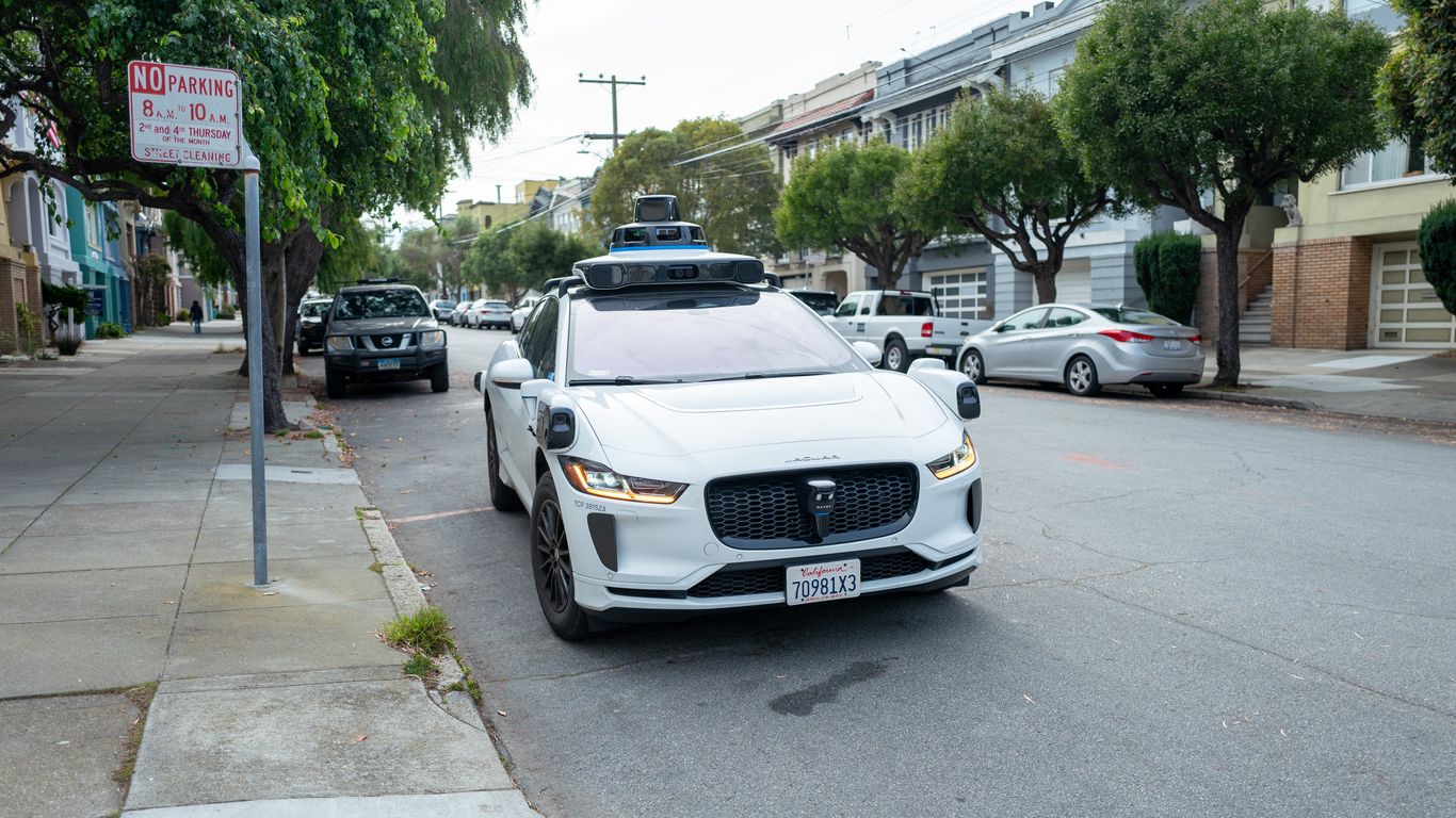 Robotaxis are coming to Miami. Waymo announces 2026 expansion