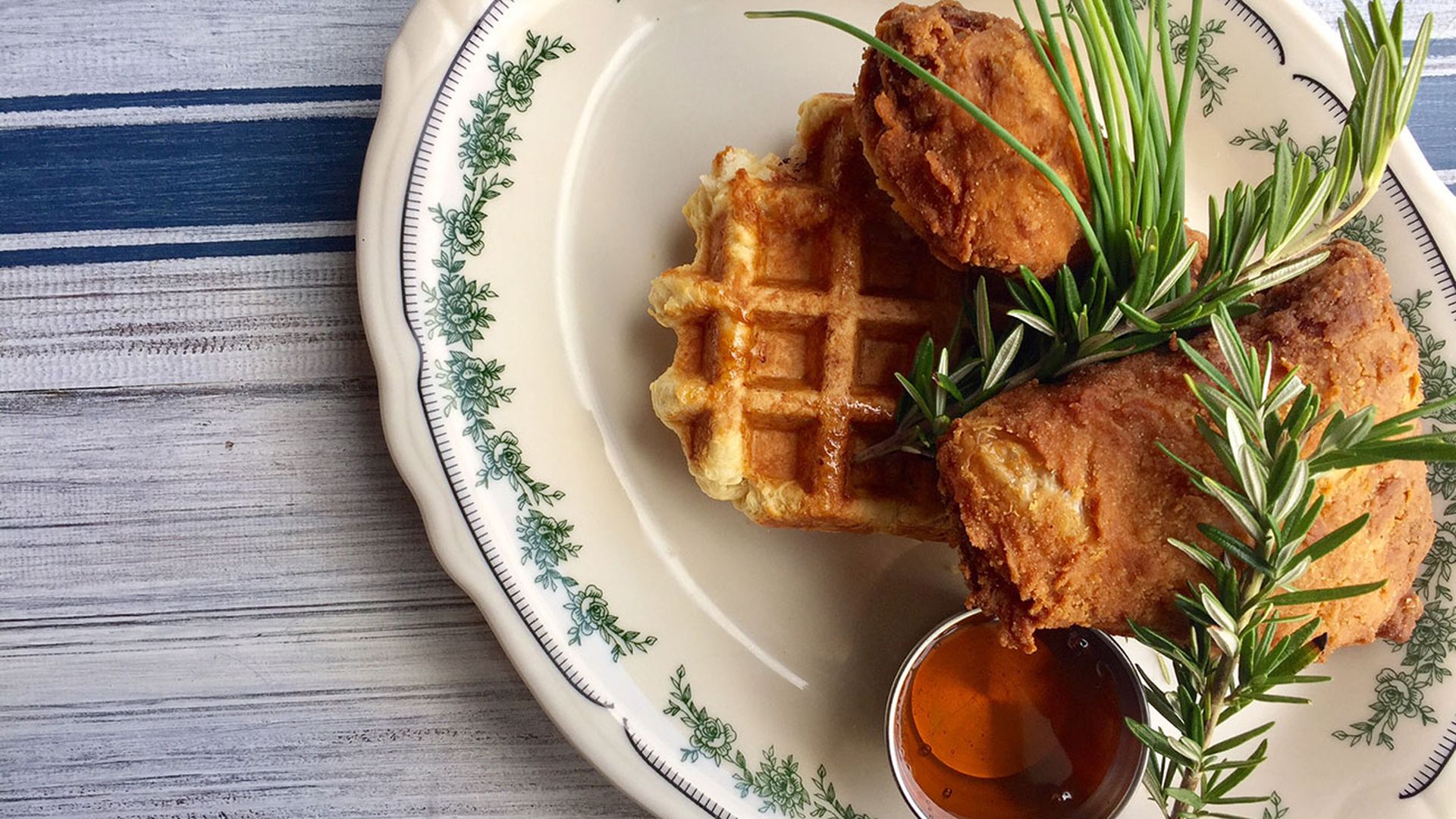 haberdish-chicken-waffles