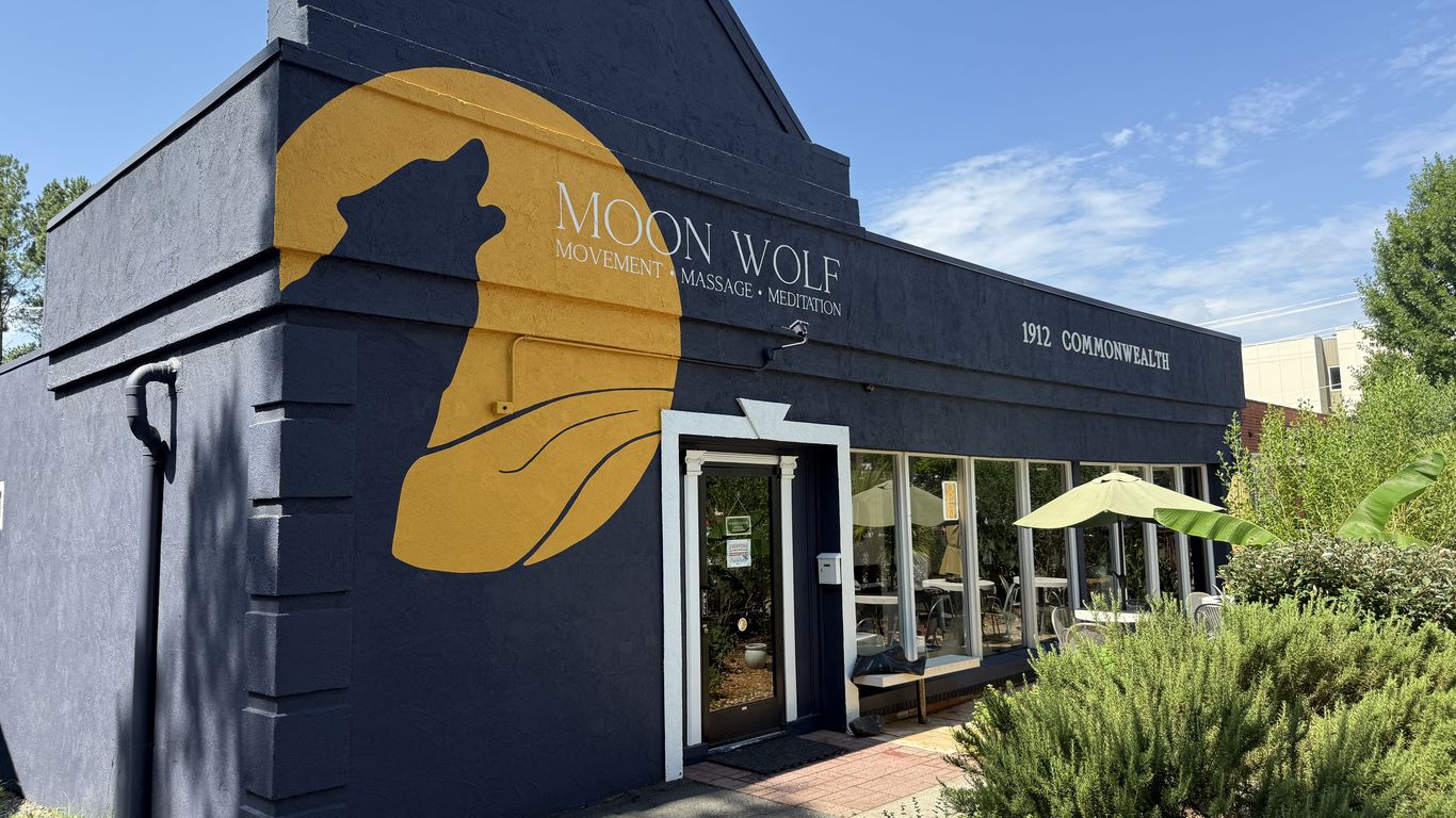 This Charlotte yoga studio's unheated classes are summer-approved