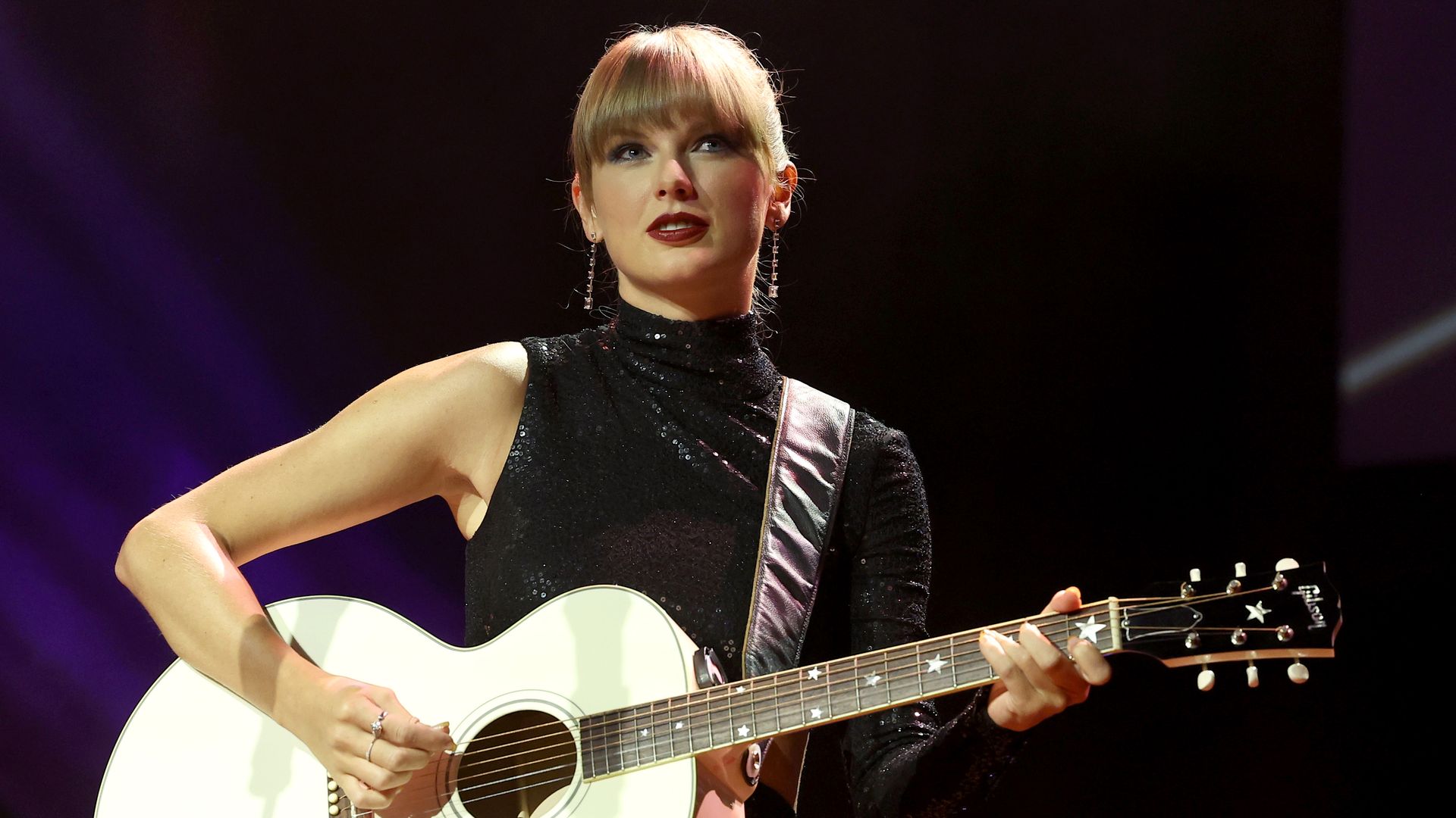 Taylor Swift performs onstage during NSAI 2022 Nashville Songwriter Awards.