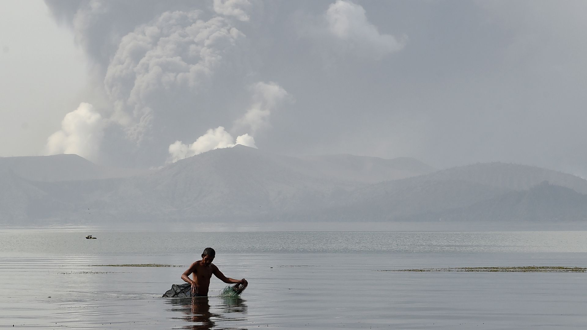 taal volcano hd