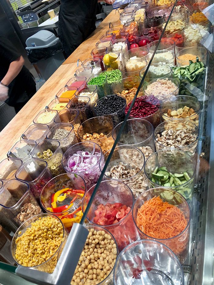 salad-station-at-devon-and-blakely-uptown