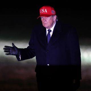 U.S. and Israel delayed original Iran strike by a week, officials say