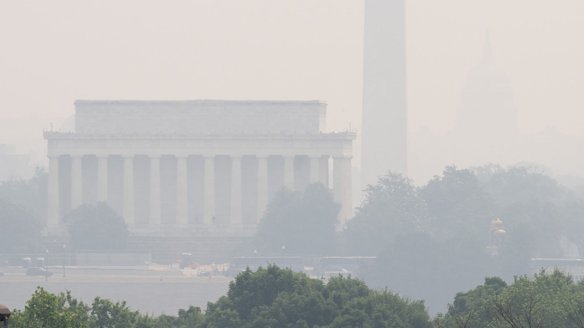 Wildfire smoke obscures D.C. skyline of monuments