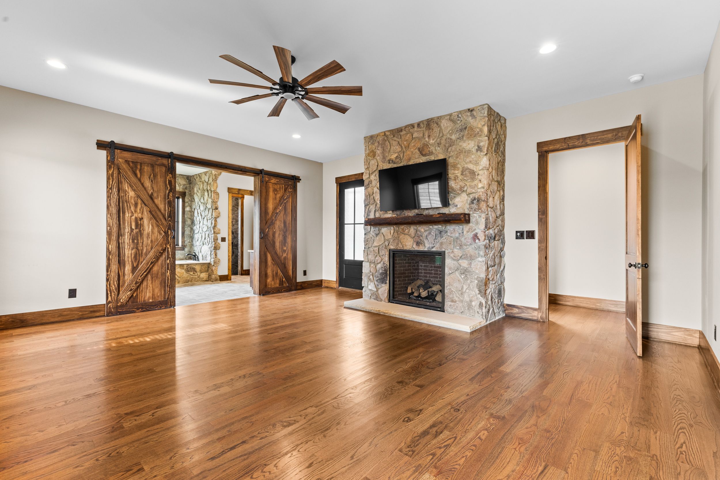 south charlotte Monroe house lists for $10M owned by crypto billionaire