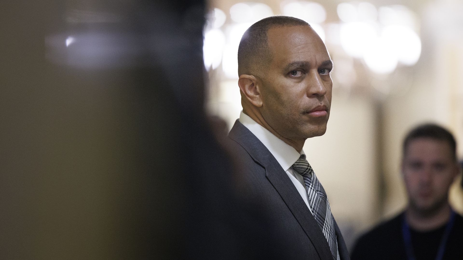 House Minority Leader Hakeem Jeffries (D-NY) stands in a hallway before meeting with Ukrainian President Volodymyr Zelensky at the U.S. Capitol on September 26, 2024 in Washington, DC. 