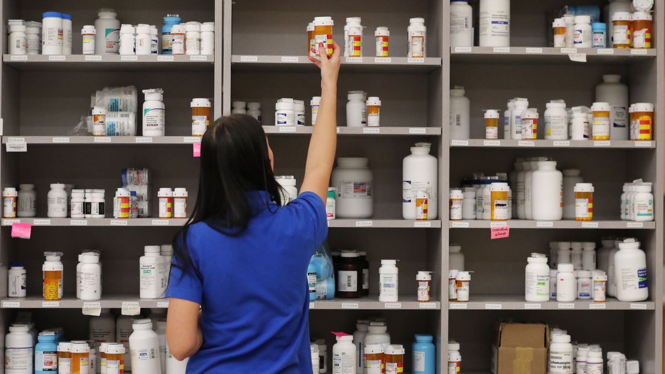 Social mobility may explain life expectancy gap between rich and poor