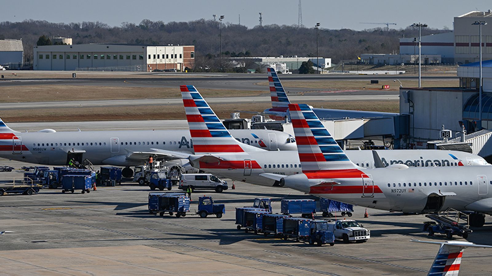 Why it’s so pricey to fly out of Charlotte Douglas International ...