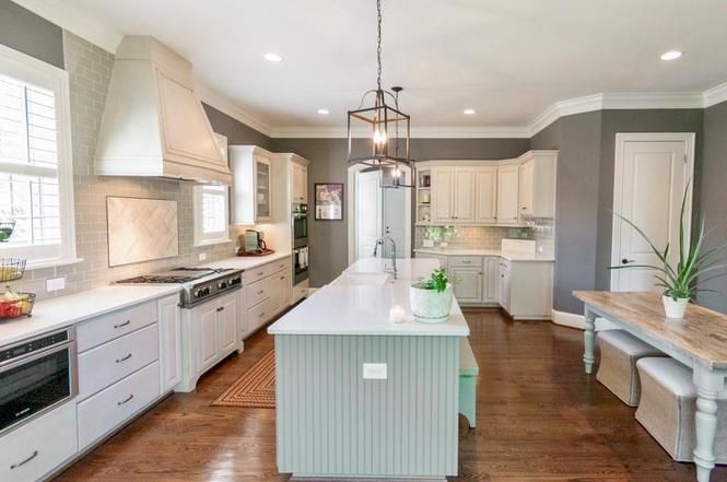 4200 Arbors Ford Ct kitchen