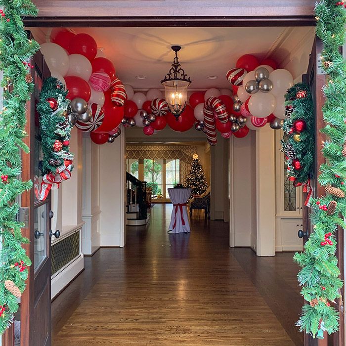 Confetti Castle holiday balloons