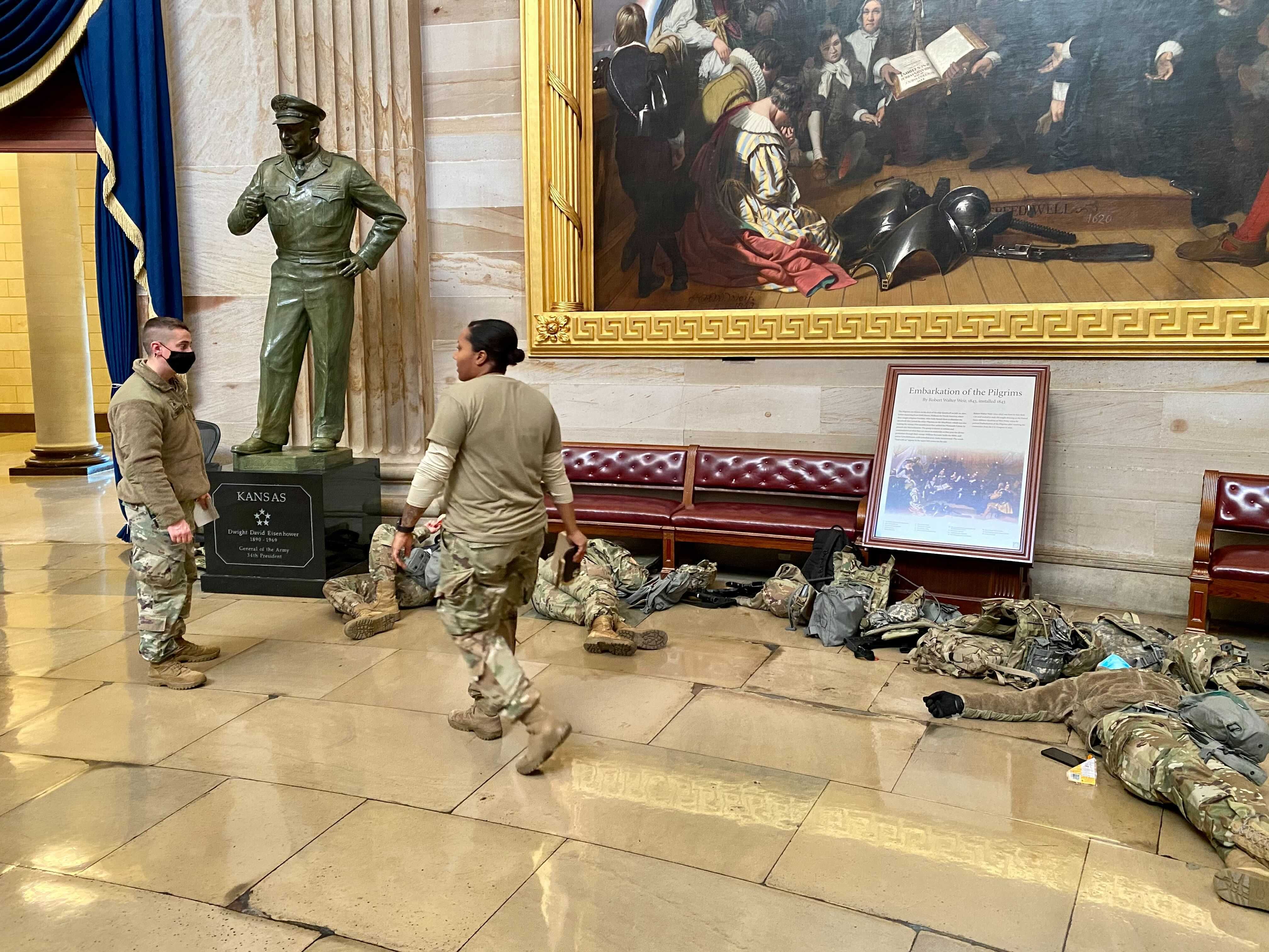 Troops in the Capitol rotunda