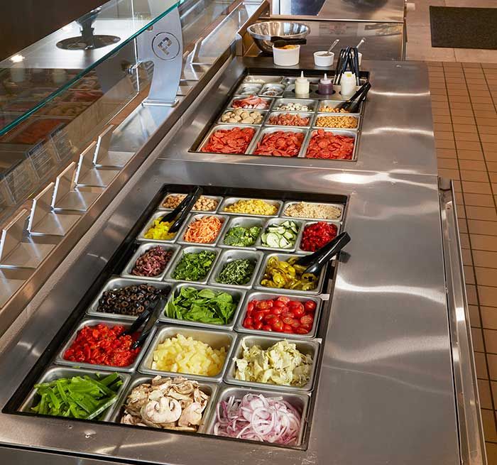 charlotte-pieology-pizza-toppings