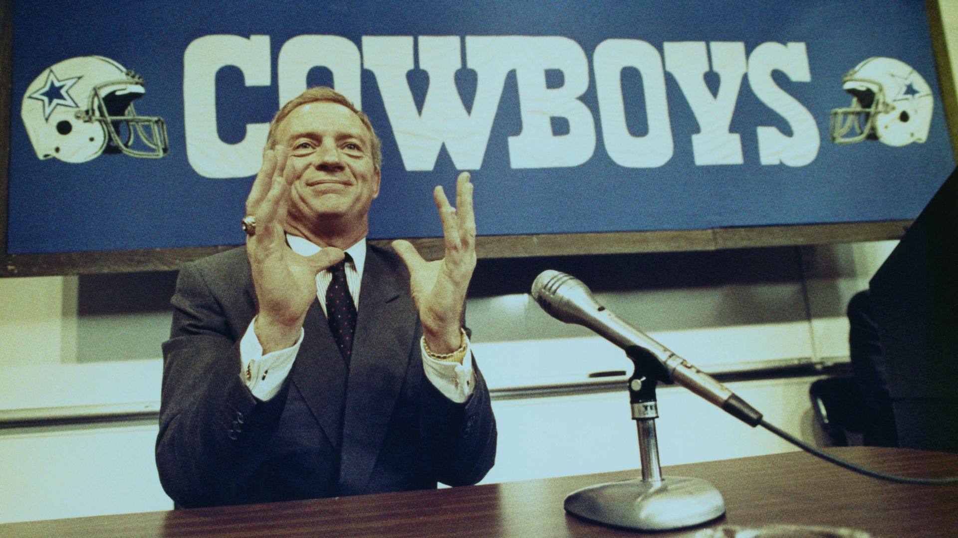 Jerry Jones during a press conference in 1989