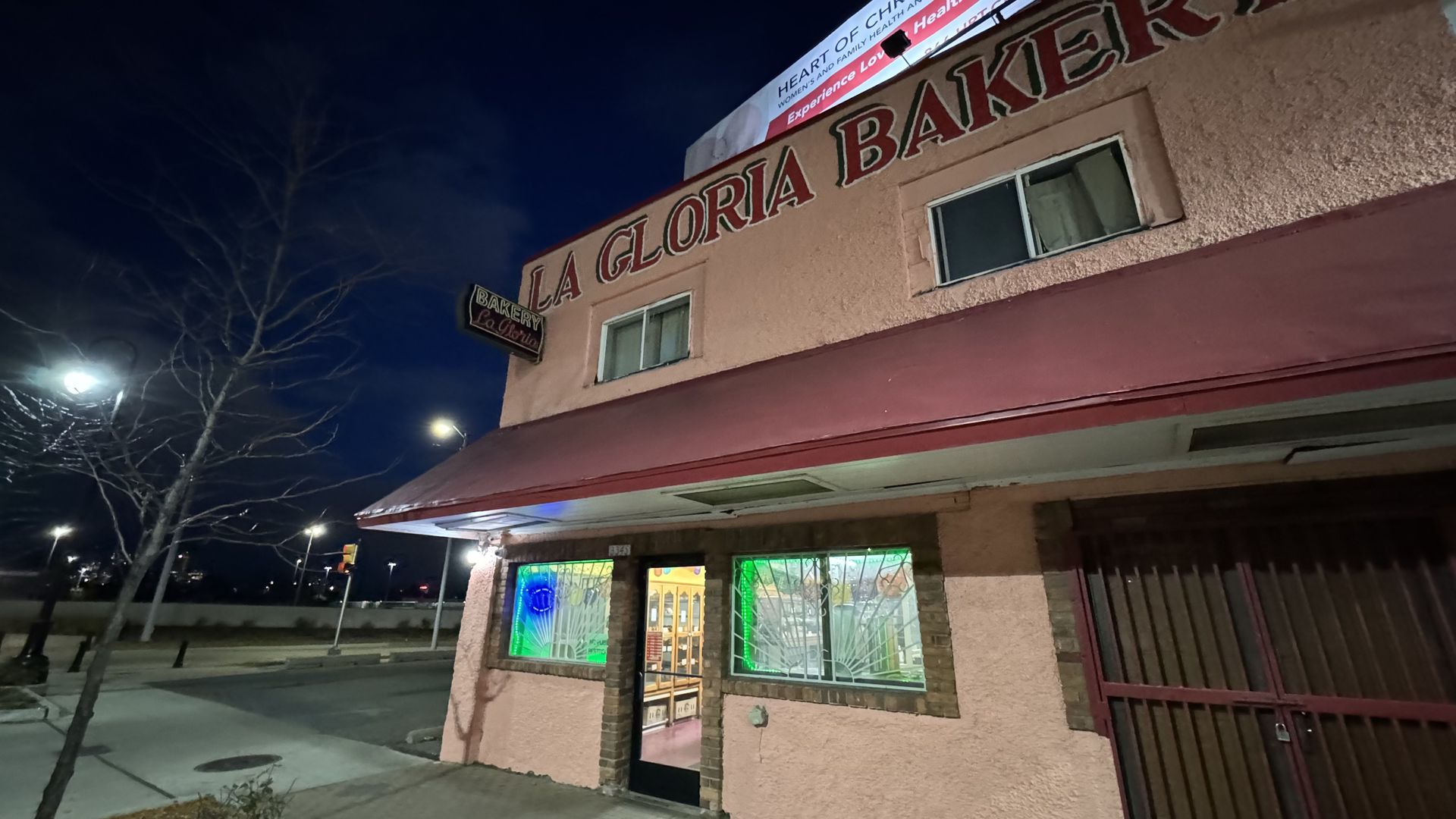 La Gloria bakery
