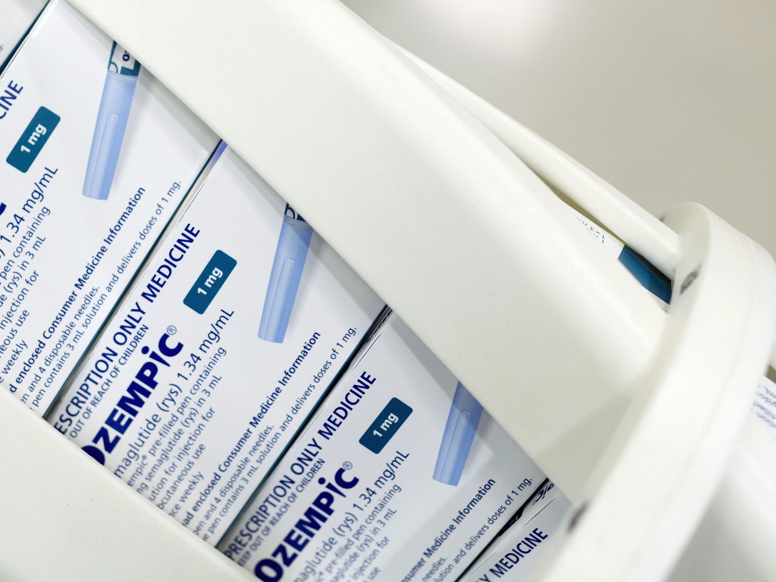 Weight-loss drug restrictions shine spotlight on imbalance in obesity care Weight-loss drug restrictions shine spotlight on imbalance in obesity care