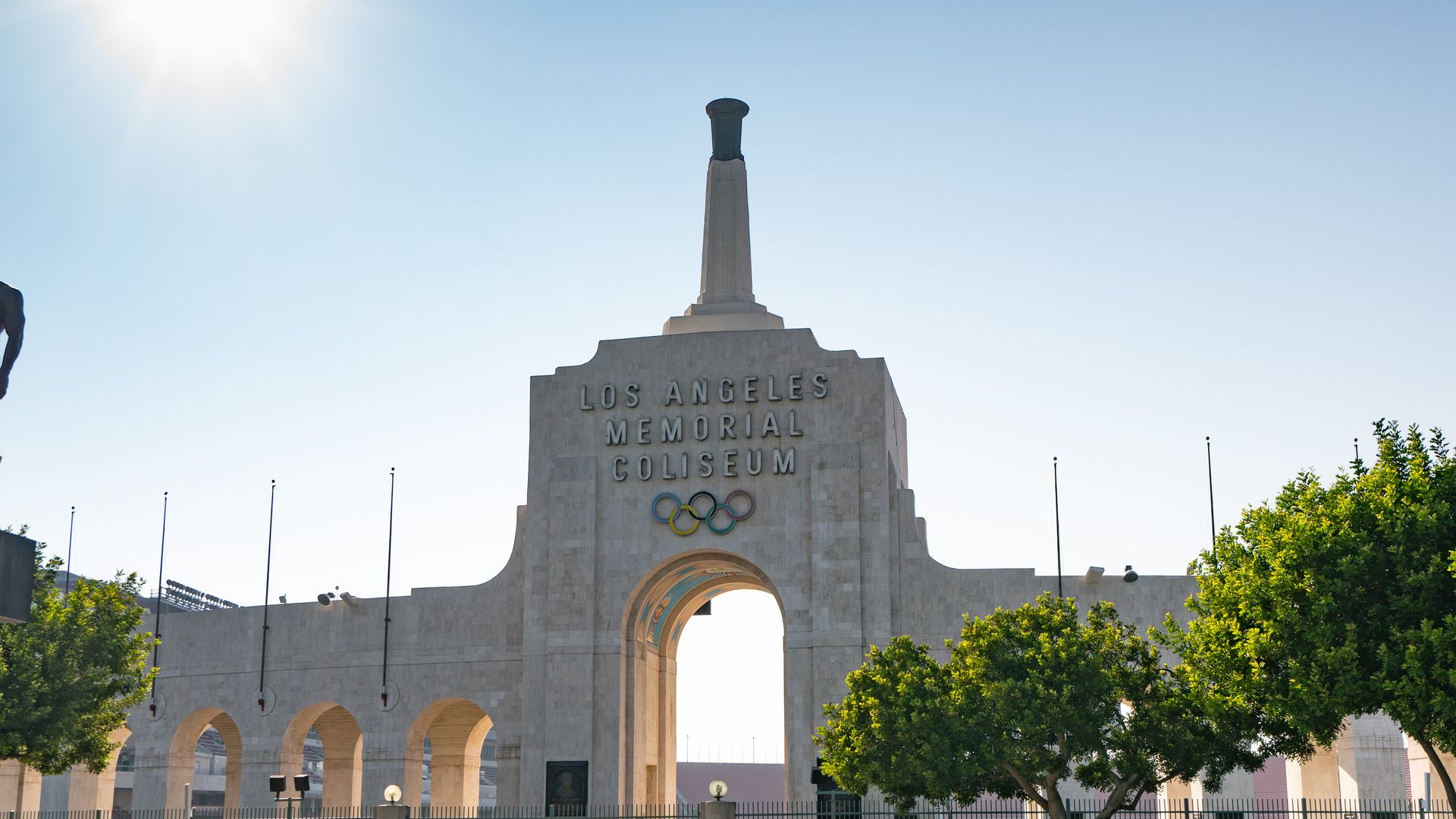 Exterior shot of the Los Angeles Memorial Coliseum