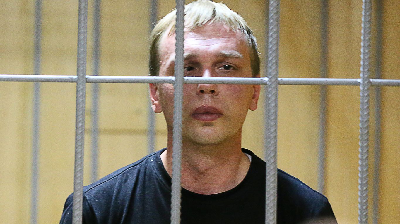 Russian journalist Ivan Golunov cleared of charges after global outcry