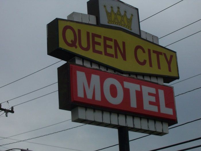 Wilkinson-Queen-City-Motel