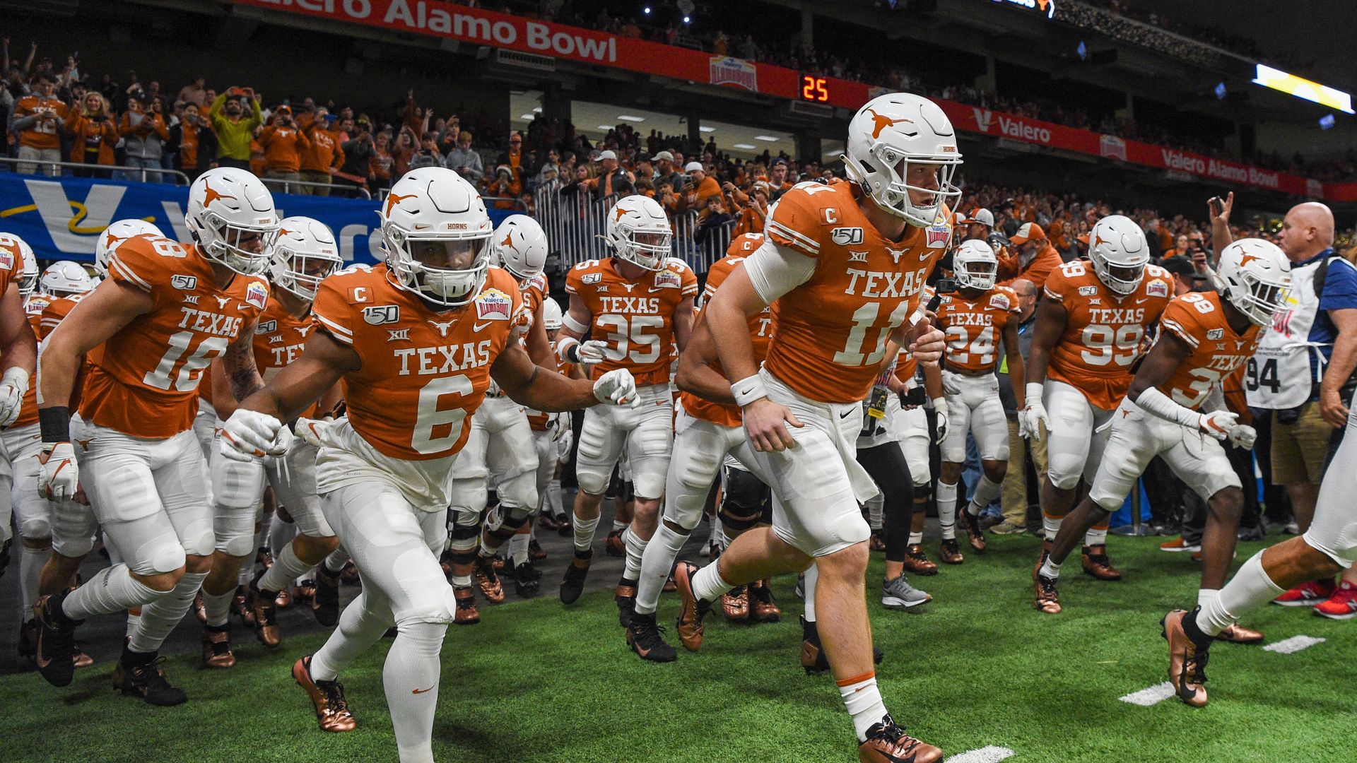 UT Autsin football players.