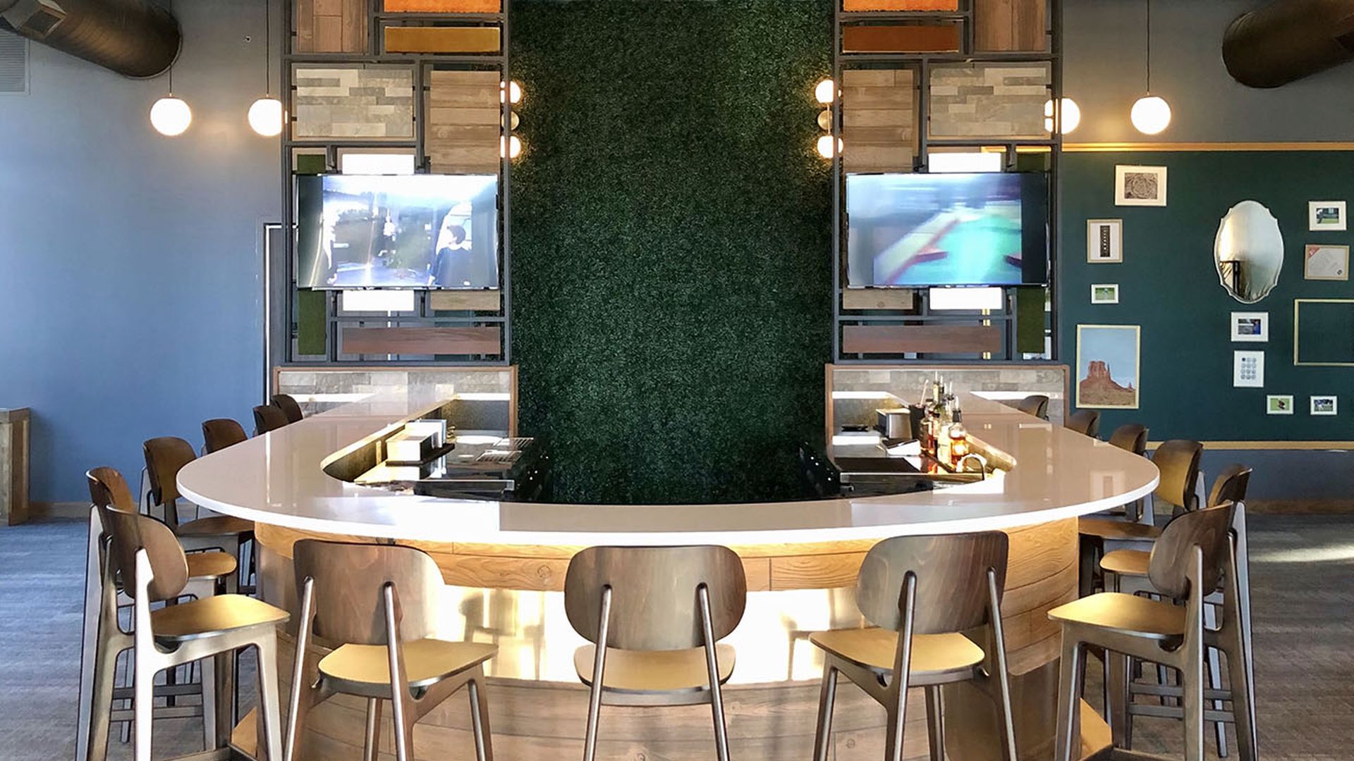 Stroke indoor putt-putt plaza midwood